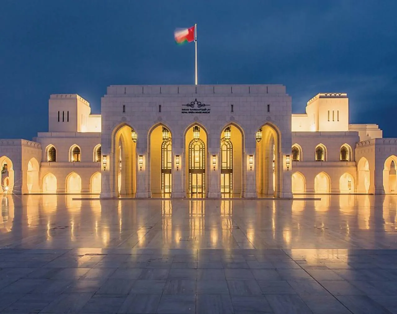 Oman Uncovered: Sands, Sea & Civilization Tour: 8 Days - 7 Nights